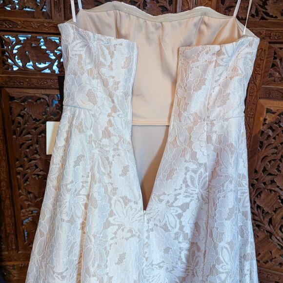 NWT Lulus Give it a Twirl White Lace Strapless Midi Dress - Size Small 🩷 - Picture 7 of 14